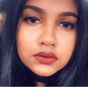 Meet your Posher, Christina